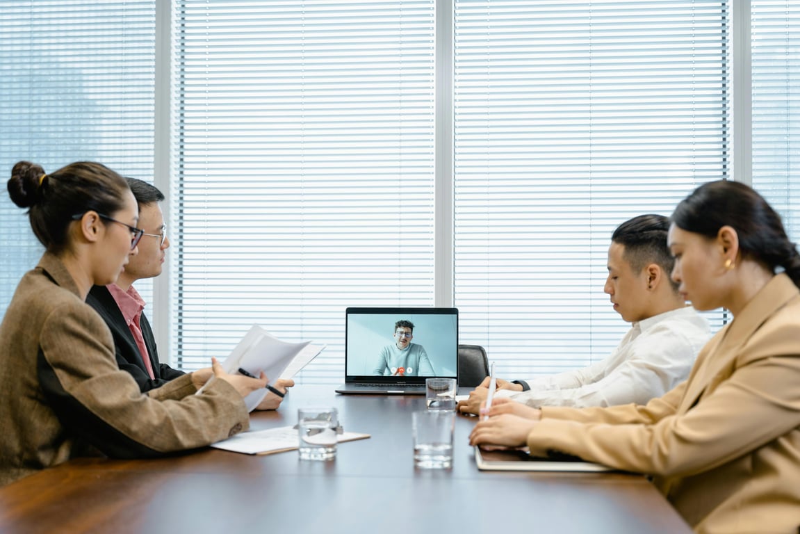 How to Write Meeting Notes in Half the Time with an Audio-to-Text Summarizer